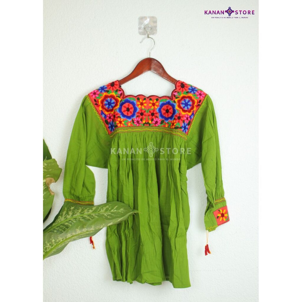 Blusón verde girasoles Tienda de Textiles Mexicanos