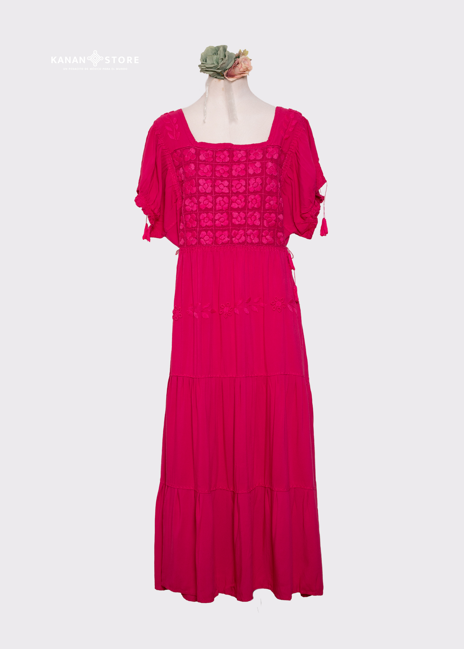 Vestido Camila flores fiusha (Grande)